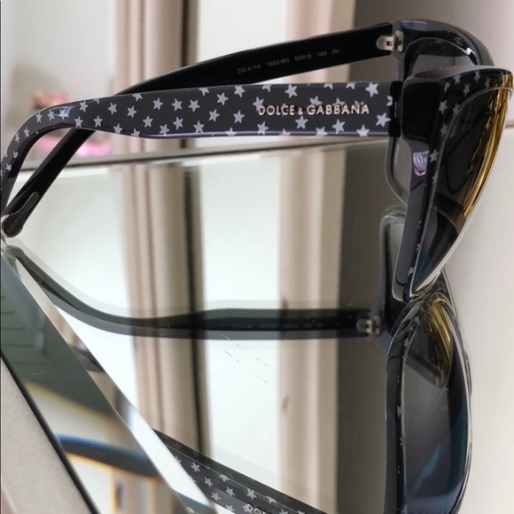Dolce & Gabbana Starry eyed sunnies? Gorgeous sunglasses ?️ OBO?? main image 7
